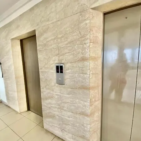 Apartamento En 302
