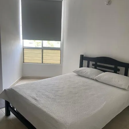 Apartamento En 302 *
